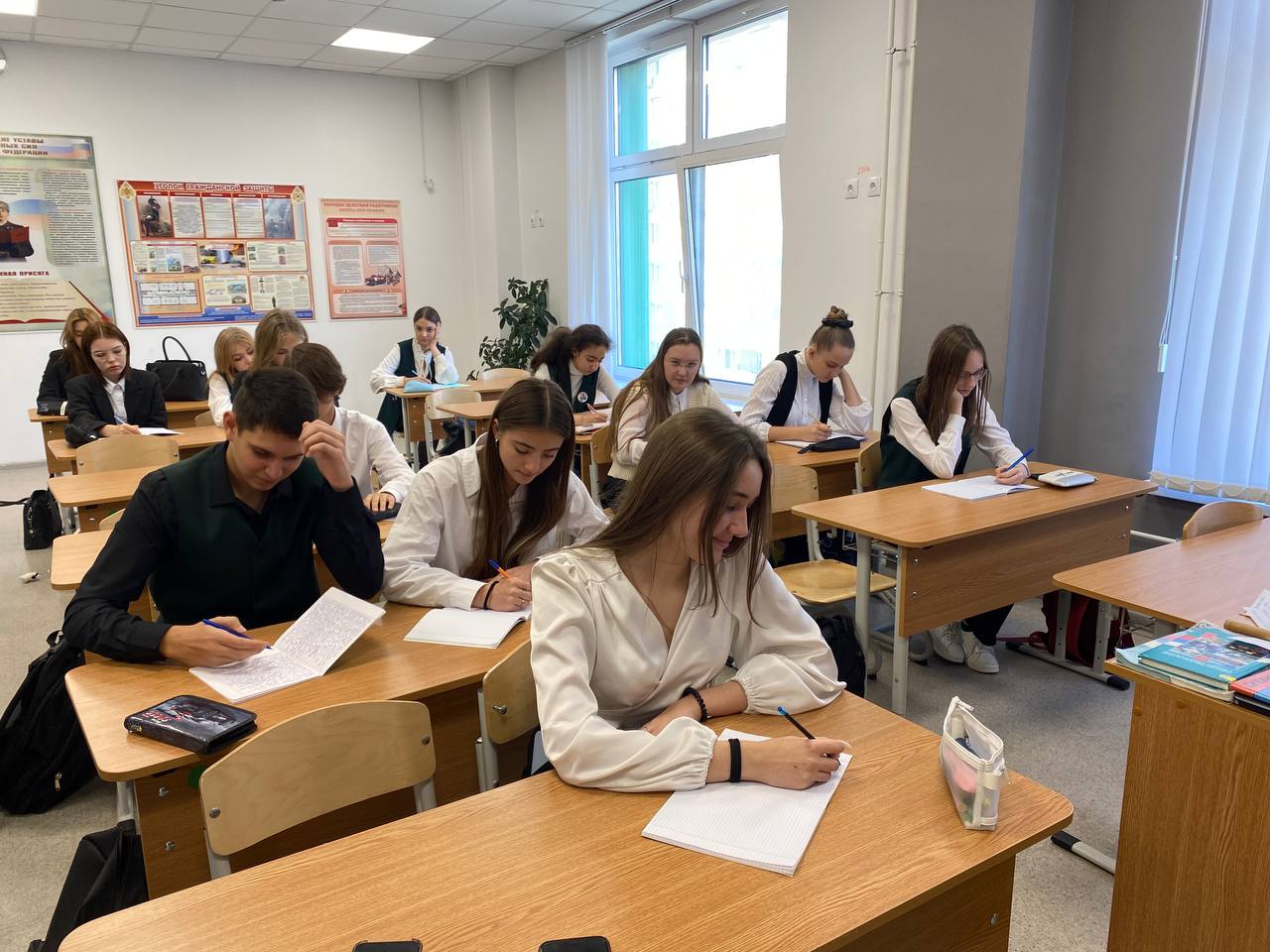 Студенты историко-филологического факультета активно участвуют в профориентационной работе